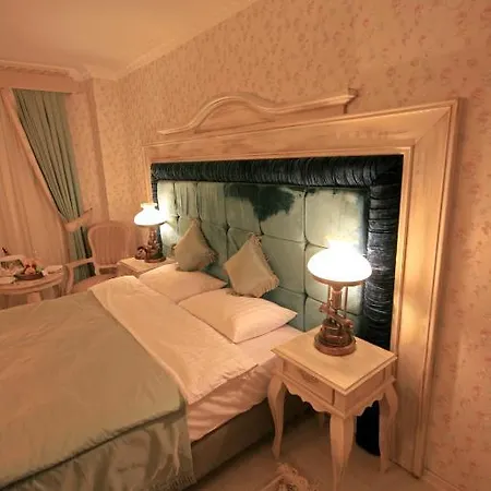 Hotel Trilyali Butik 3*